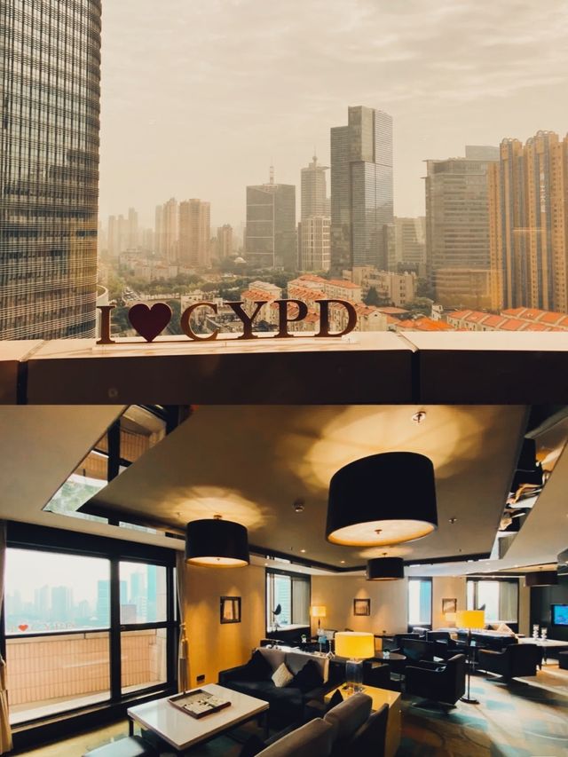 也只有這家萬怡叫自己“大酒店”了吧