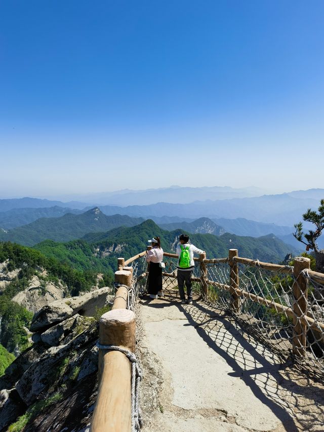 洛陽白雲山