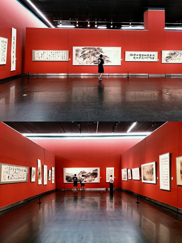 南京夏日避暑好去處—去江蘇省美術新老館看展