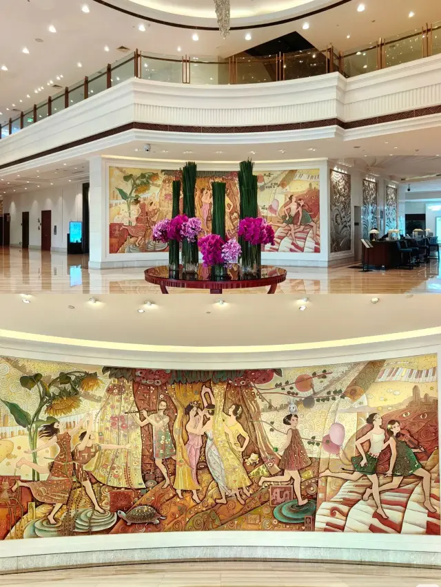 Nanchang Regal Crowne Plaza by Lao Qian Feng offers river views, scenery, and ambiance
