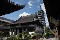 不要錯過這座上海最古老的寺院之一工真如寺。