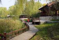 秋日裡，走進有著農耕印記的北坞公園。