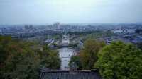 榮縣大佛｜自貢市｜四川地區古老、獨具特色的遊覽勝地 。