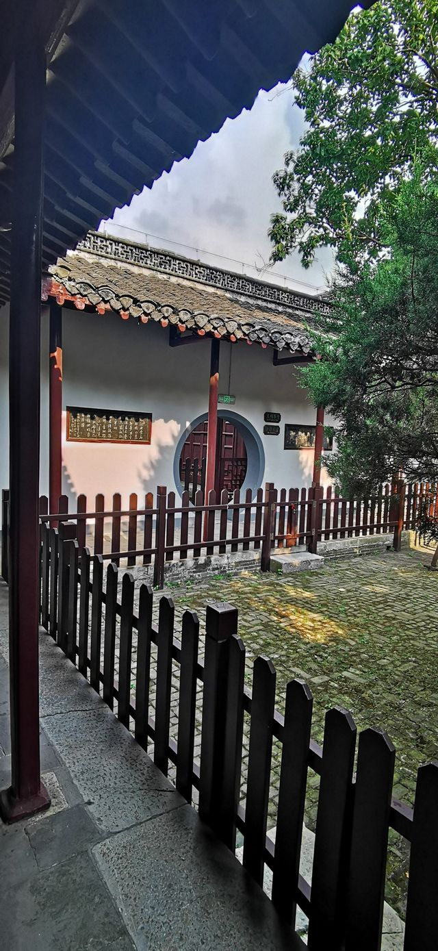 「眾水匯聚，以水繪園」——如皋•水繪園。