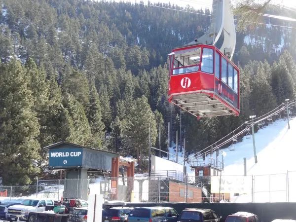 Experience the Best Lake Views at Heavenly Ski Resort in Lake Tahoe