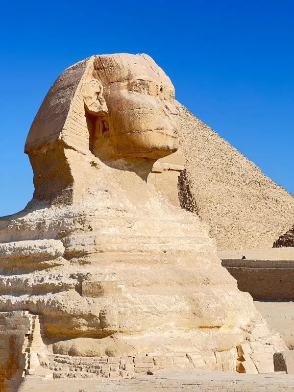 How to Explore the Pyramids: A Guide Based on Experience
