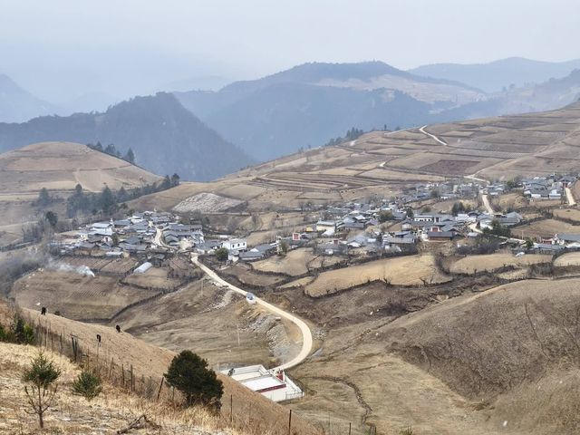 哈巴雪山