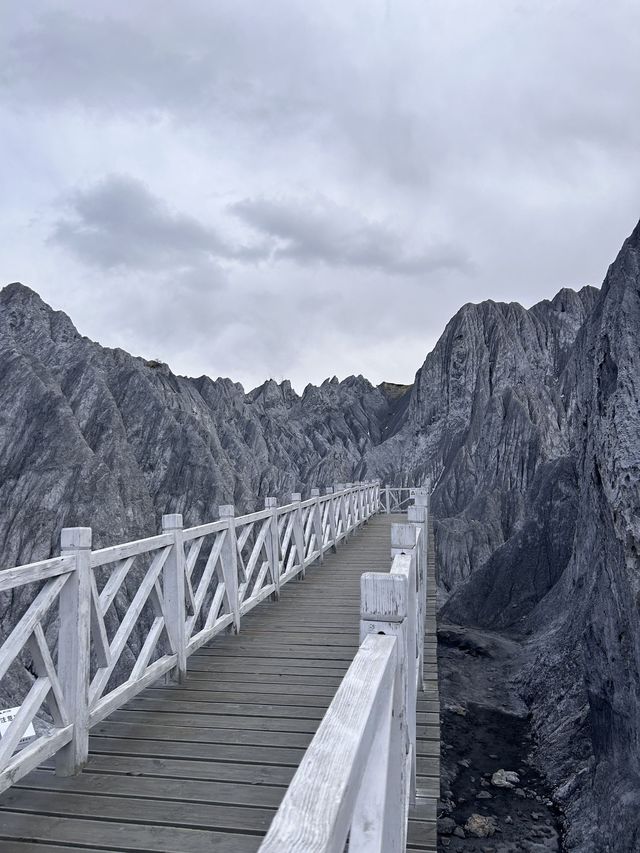 寒假探索新都橋－稻城亞丁 古鎮風情等你體驗