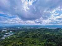 走進瓊海白石嶺，領略海南獨特嘅山岳風光同清新野趣
