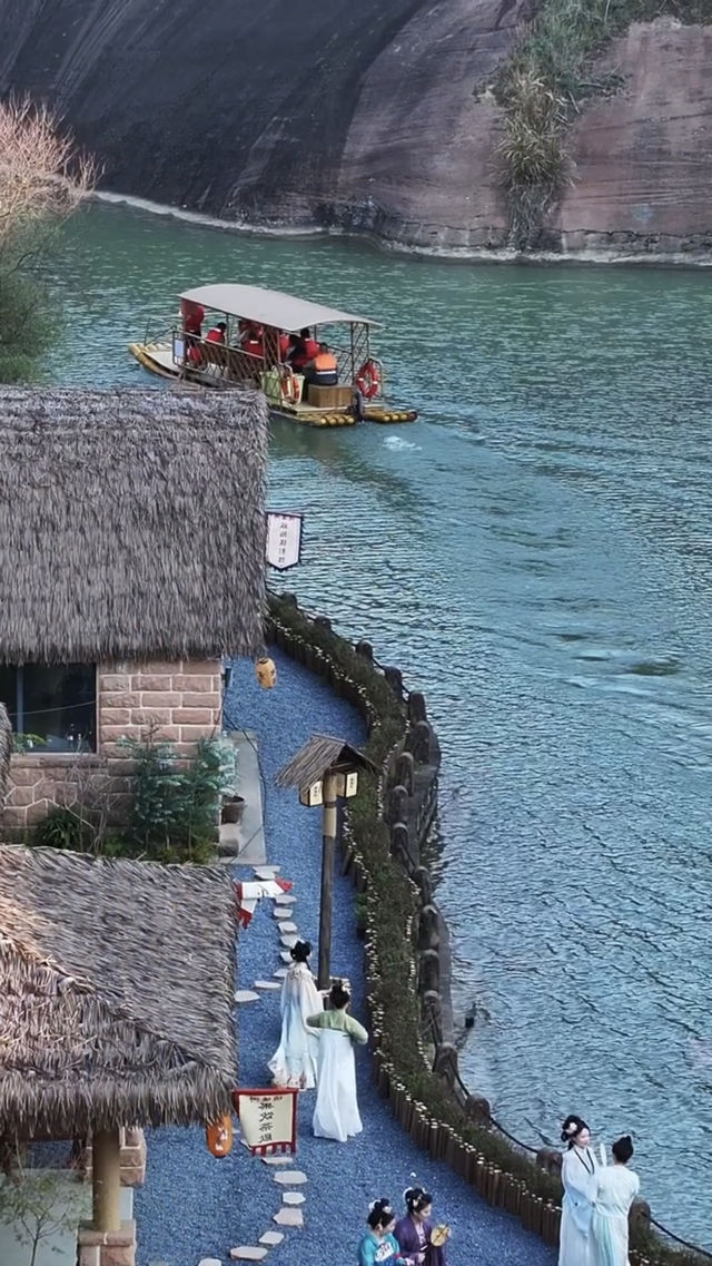 在湘南大地，翠江之畔，藏著一處人間秘境～九龍水寨