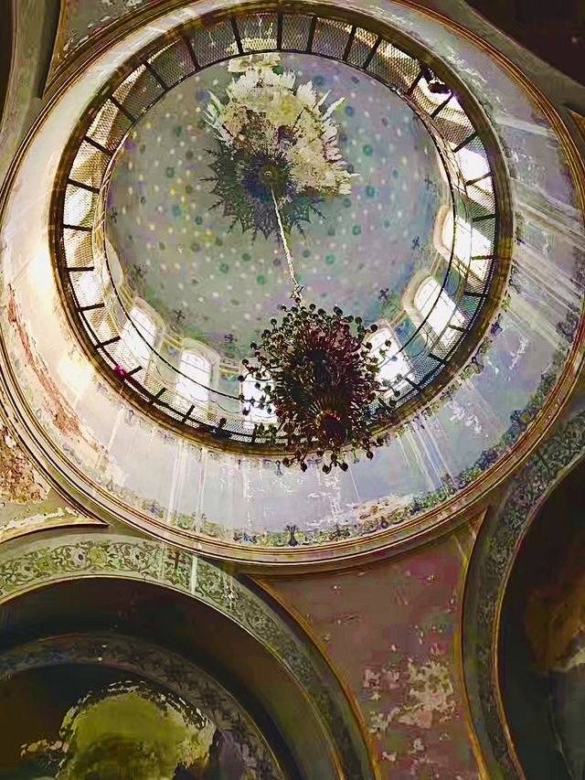 An old Cathedral and now an Art Gallery in Harbin ❄️
