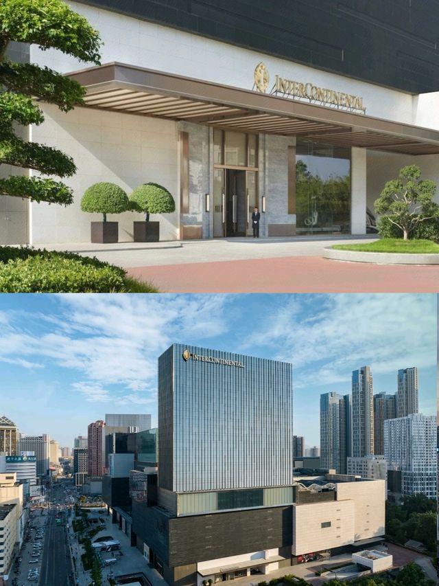 鄭州寶藏酒店，邂逅極致奢華體驗 在鄭州這座充滿活力與歷史韻味的城市，有一處令人心馳神往的奢華之地