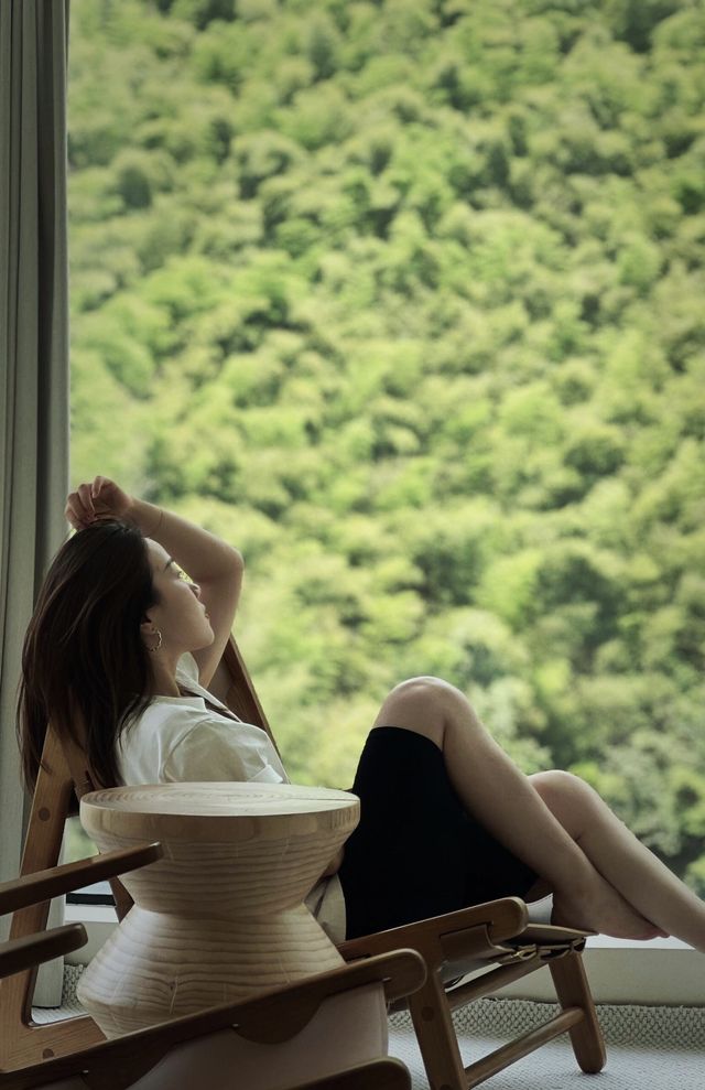 安吉必住！隱藏喺溪流邊嘅270度山景民宿