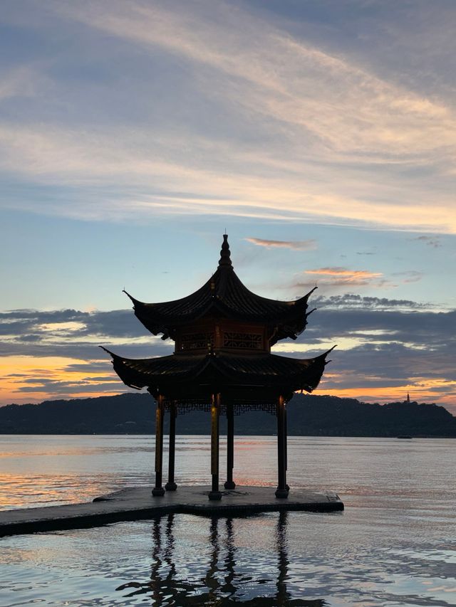 如家精選酒店：都市旅人的詩意居所