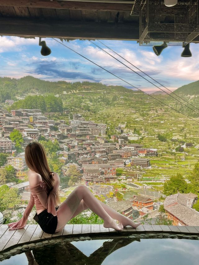 來千戶苗寨住我家吧！夜晚觀星河，超美！