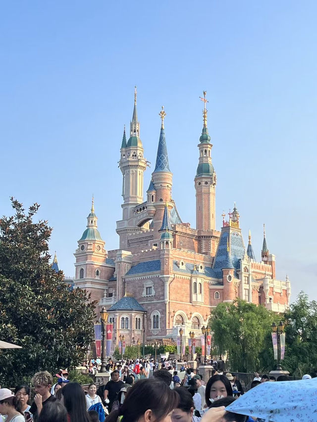 Day and night Magic Awaits at Shanghai Disneyland! 🏰✨