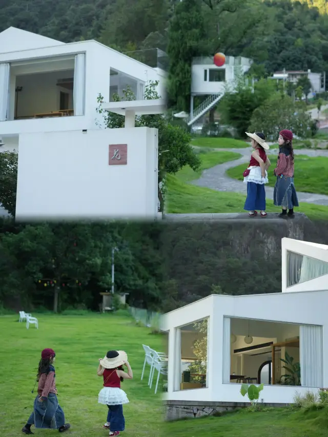 Take your daughter to a real-life paradise