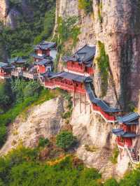 杭州建德在懸空寺與地下仙境間穿越千年