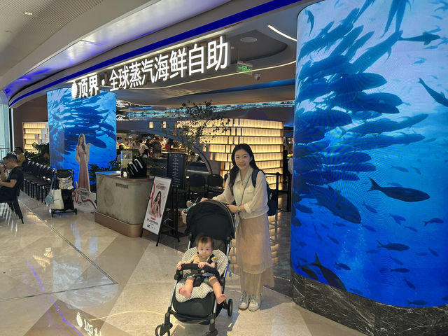 🦞 頂界海鮮｜浮誇但實在的自助火鍋體驗