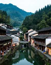 《國家地理》點名的“四川最美村落〞|“小喀納斯〞般的湖光山色
