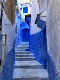 舍夫沙萬的藍,已是人間絕色