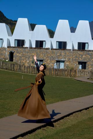 Pemandangan seperti animasi Hayao Miyazaki