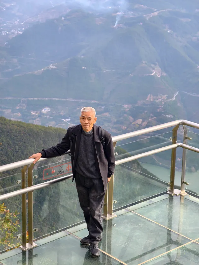 獨自帶78歲外公遊覽長江三峽三天兩夜攻略 獨自帶78歲外公遊覽長江三峽三天兩夜攻略