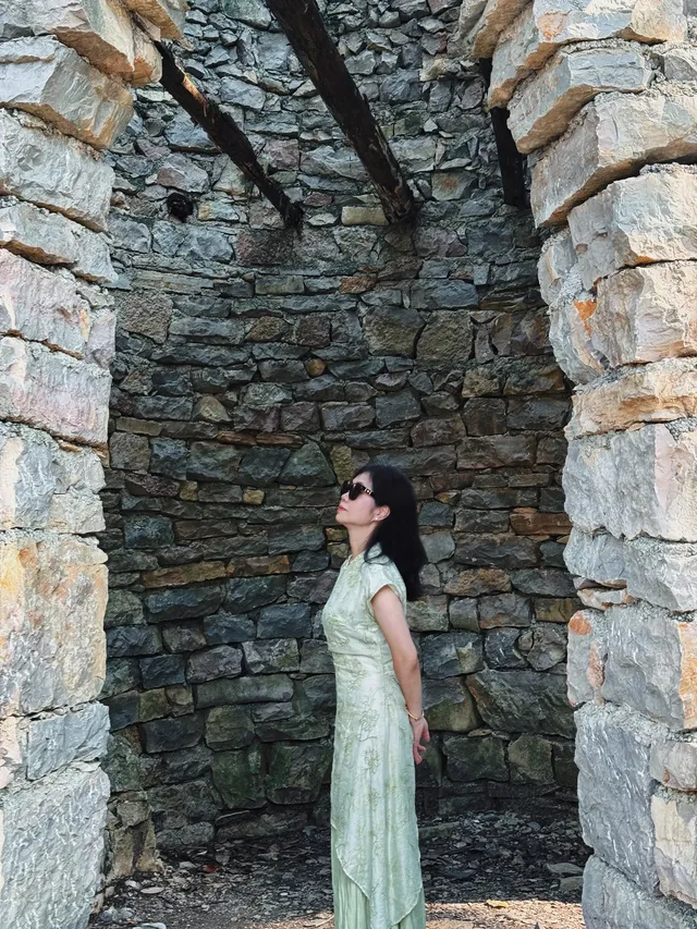 超好拍！花溪夜郎谷，神秘的石頭王國