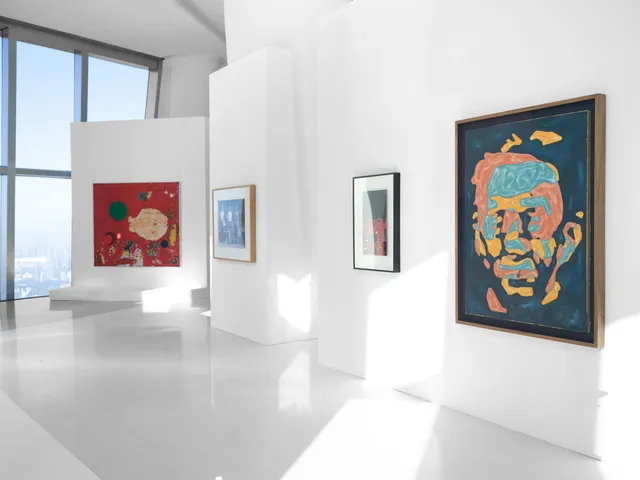 香格納三十周年特展：隙語浮步