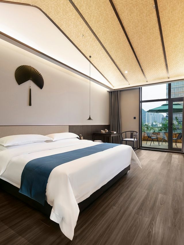 和閨蜜私奔到雪國! 和閨蜜私奔到雪國!