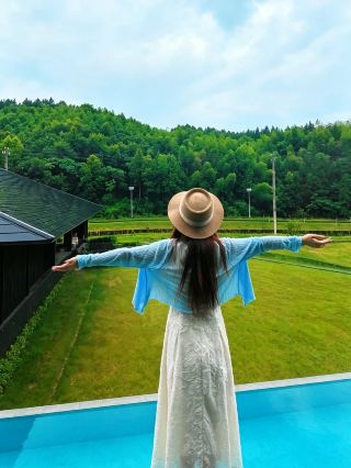 Secluded wild luxury in southern Anhui bamboo sea | Langxi Hongshan Hantian · Diejie hotel Trip.com tested and recommended