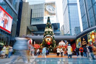 Winter in Chengdu, I was directly drawn into Chengdu IFS's "Teddy Bear Winter Wonderland"!