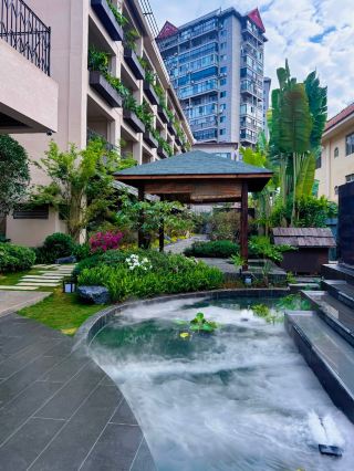 Путеводитель по проживанию в отеле Yunshidi Garden Hotel в Инцзяне: отдых в собственном внутреннем дворике.