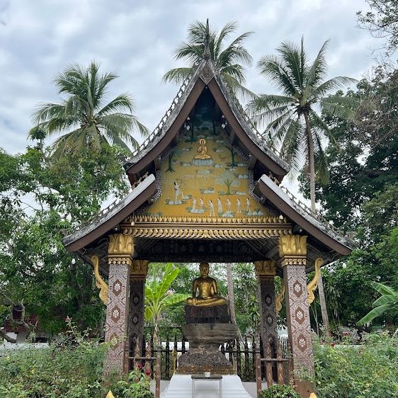 วัดเชียงทอง วัดสวยหลวงพระบาง ที่ห้ามพลาด