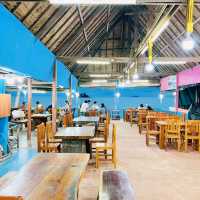 ร้านอร่อย​ ริมทะเล