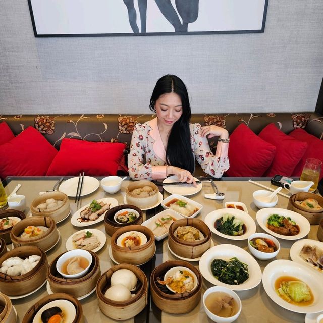 บุฟเฟ่ต์ติ่มซำไม่อั้นในห้องอาหารจีน China Table