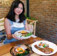 คาเฟ่ฟาร์มธรรมชาตินครปฐม สไตล์บาหลี 