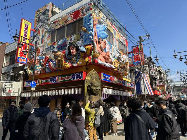 日本大阪｜新世界的中心地帶