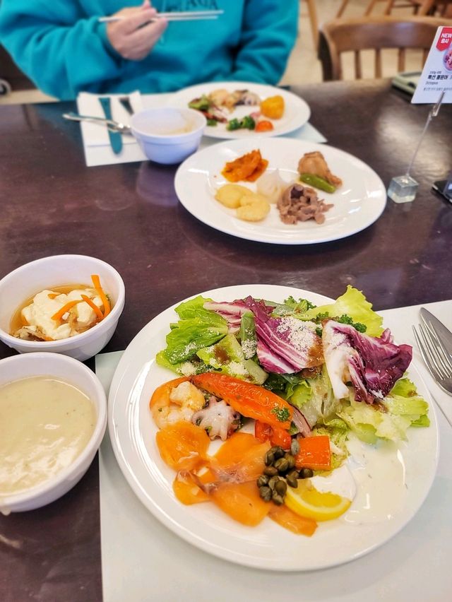 빠질수 없는 조식도 꽤 괜찮았던 알펜시아🏨