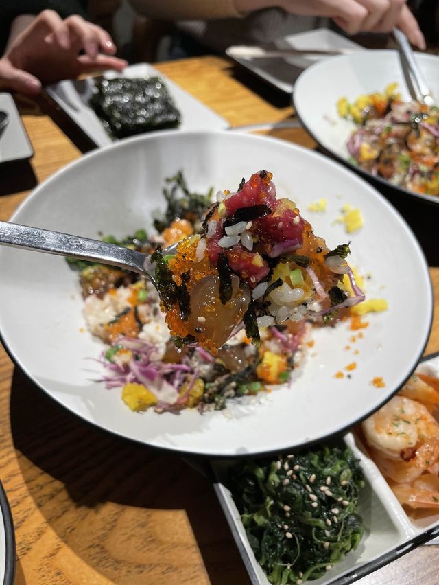 【新大久保】色鮮やかで超豪華ランチ🇰🇷肉の物語