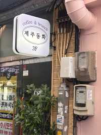 韓国/ソウル【上鳳】小さなプールがある🤍インテリアがとってもオシャレなジェジュカフェ💙