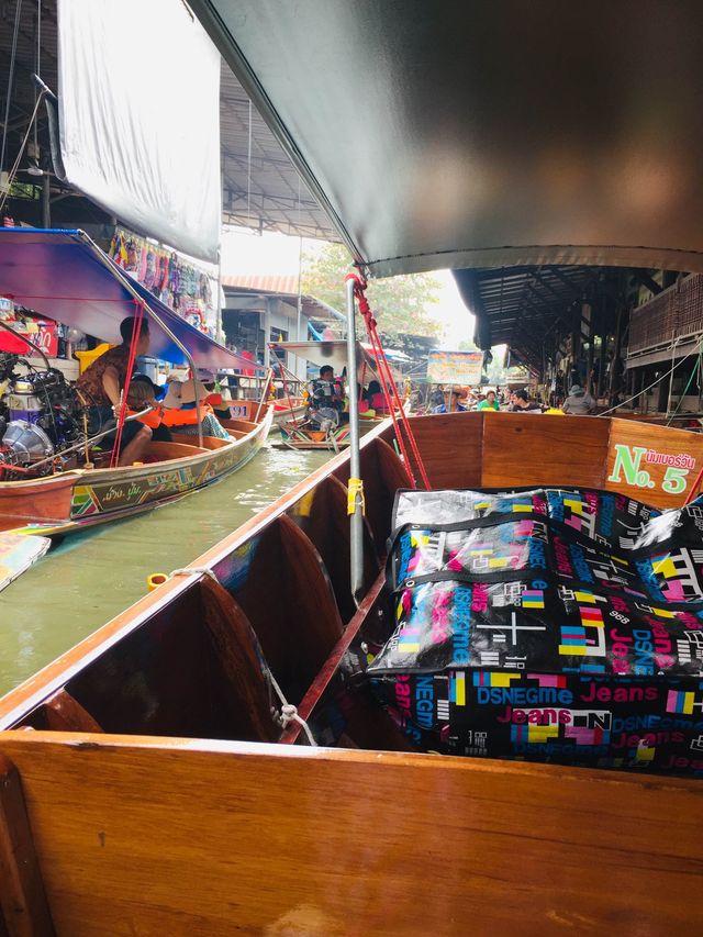 FLOATING MARKET THAILAND