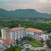 โรงแรมสวยเขาใหญ่สไตล์ยุโรป โอบล้อมด้วยภูเขา ⛰️