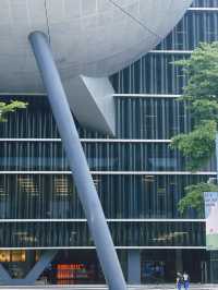 《台北》台北新地標 唯一圓球造型劇場-台北表演藝術中心