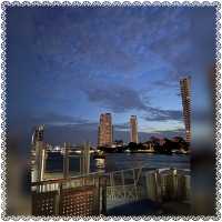 （泰國/曼谷）濱臨昭披耶河畔有摩天輪的碼頭夜市-Asiatique河濱夜市