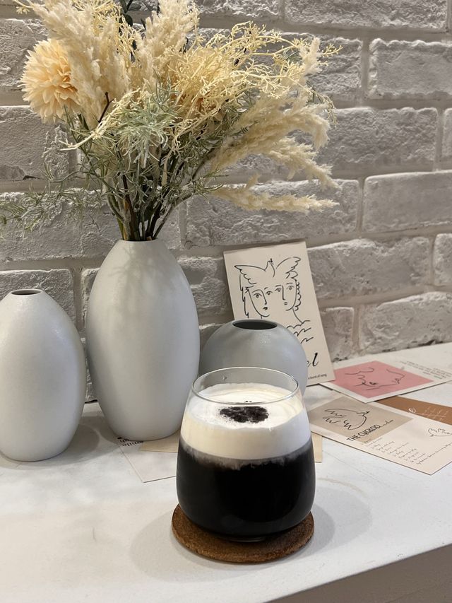 東京【新大久保】広々としたインテリアがかわいいおすすめカフェ☕️
