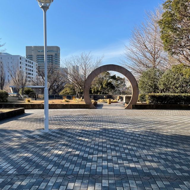 横浜の名所がぎゅっと詰まった「山下公園」