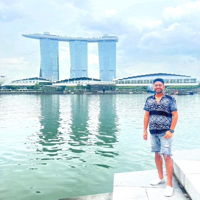 Singapore's Symbol Merlion Park 🦁🐬