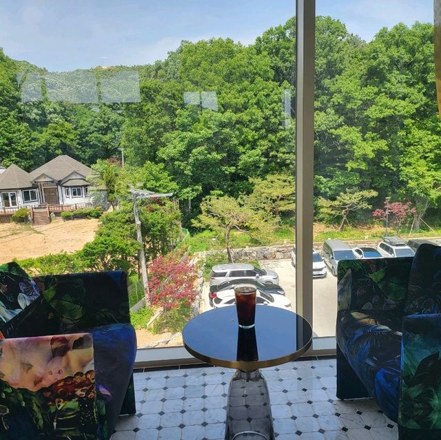 유럽감성 신상 대형카페 ☕️ 파주 모쿠슈라 프렌치카페 