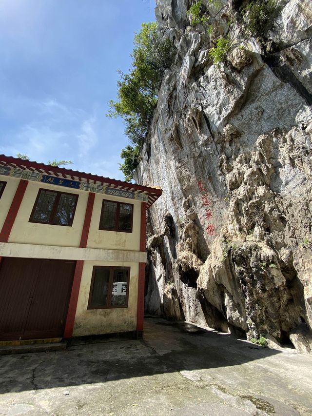 Buddhas in the Perak Cave😶‍🌫️